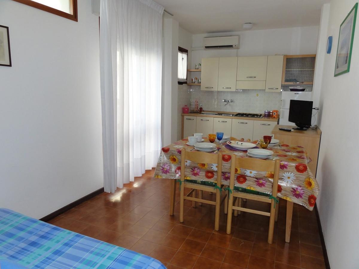 Diana - Appartamenti Bibione Kültér fotó